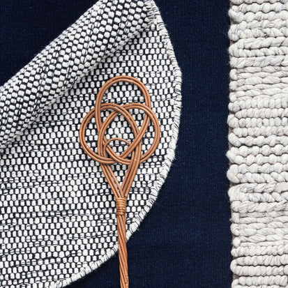 Off-white & Black Kolong Teppich | Home & Living inspiration | URBANARA